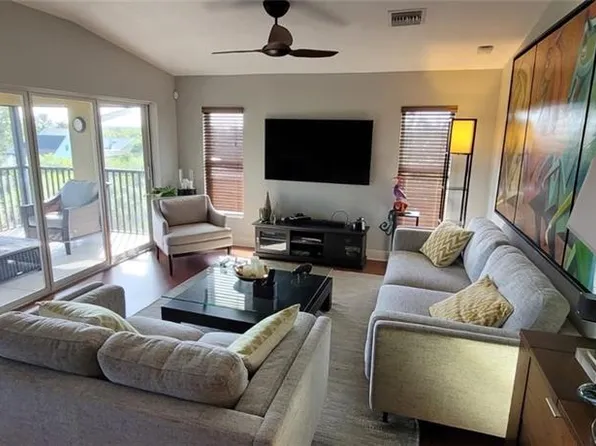 10091 Lake Cove DR #301, FORT MYERS, FL 33908