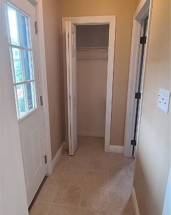 4th image of 117 Whitestown Rd