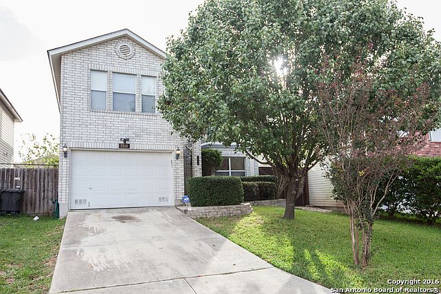 1st image of 5518 Champions Hill Dr