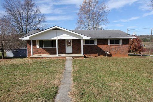 1st image of 546 Carpenter Dr