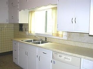 3rd image of 86 South St