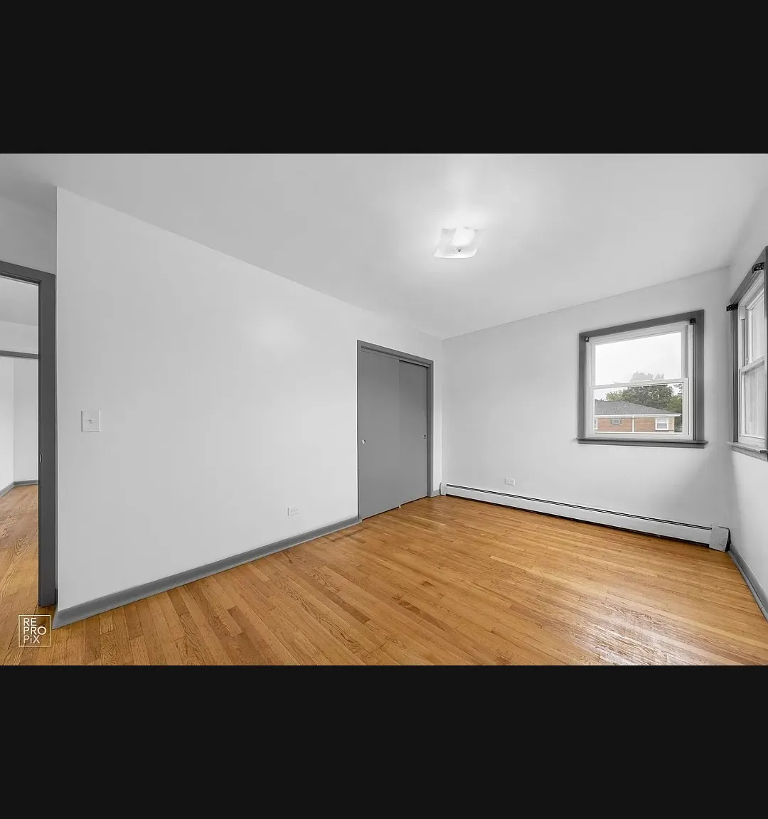 3 bed, 1334 sqft, $2,100 — Photo 3