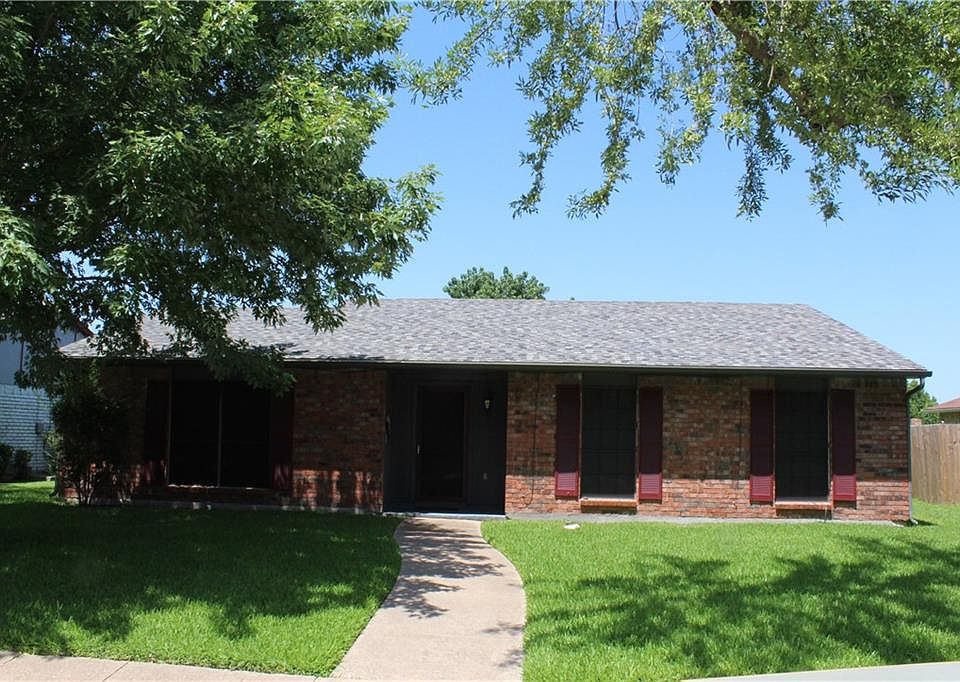 1st image of 4117 Blackwillow Dr