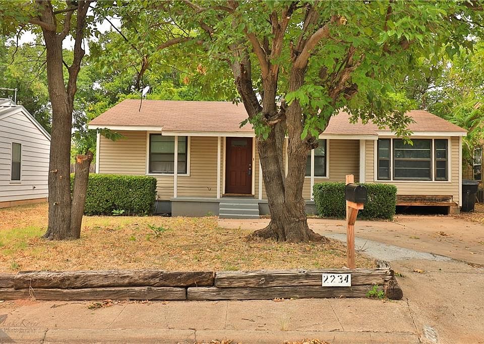 1st image of 2234 Grand Ave
