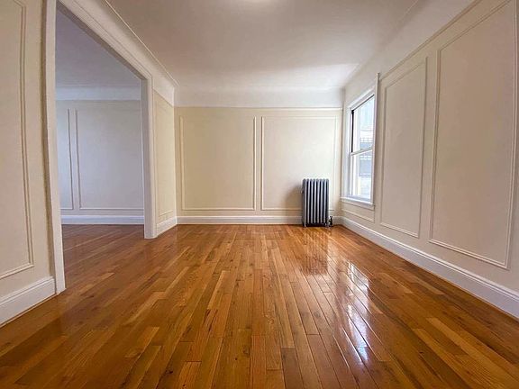 3rd image of 31-10 36th Ave #3