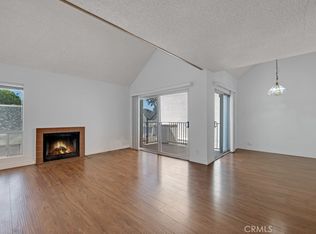 20155 Keswick St UNIT 211, Winnetka, CA 91306