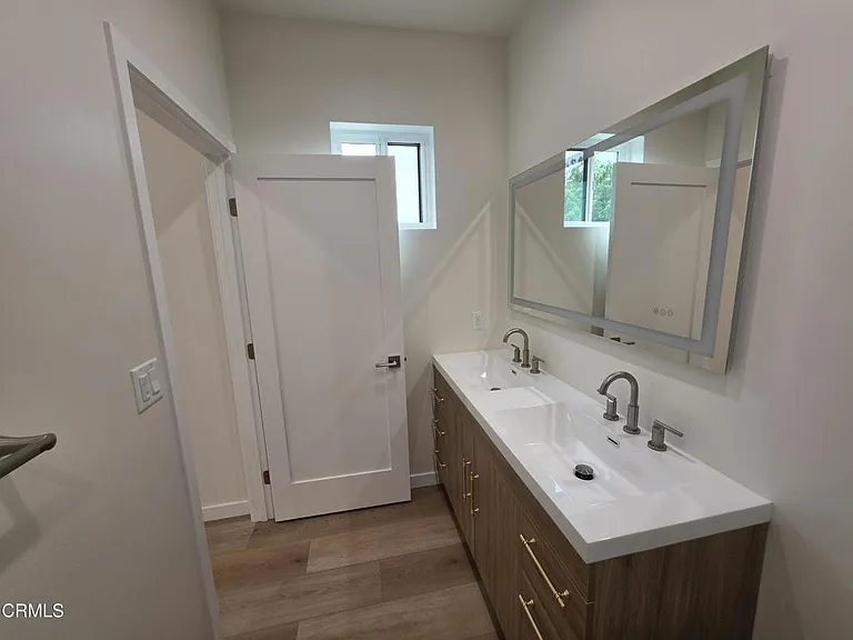 6746 Ben Ave — Photo 22