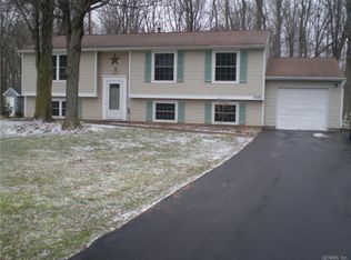 3248 Violet Cres, Walworth, NY 14568