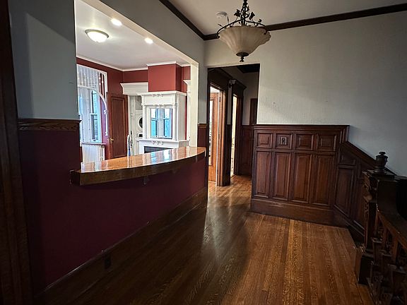 4th image of 455 Grand Ave #2