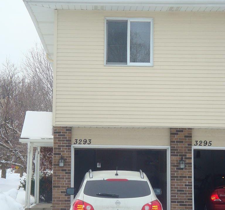 1st image of 3293 Greenbrier St