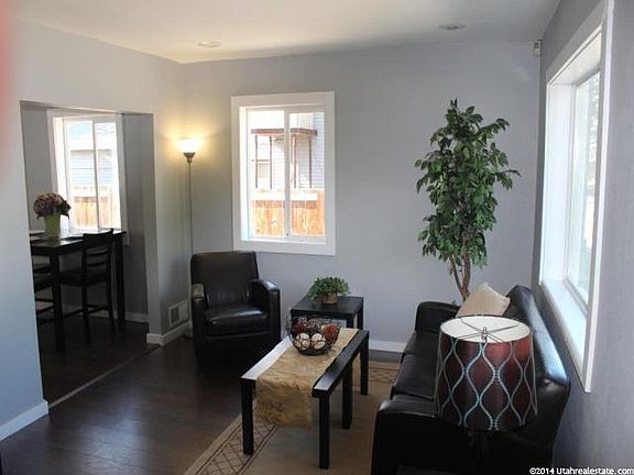5th image of 2562 E Lambourne Ave