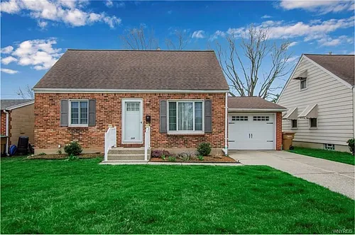 269 Danbury Dr Photo 1