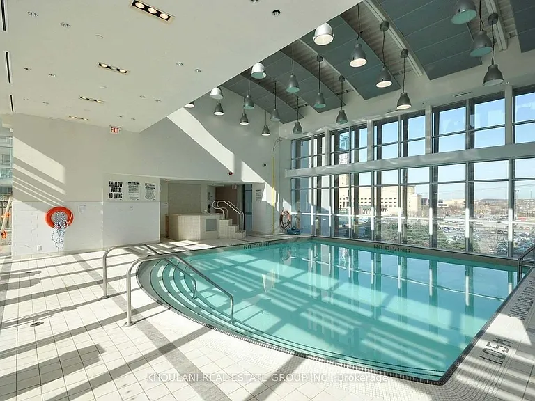 220 Burnhamthorpe Rd W #2201 — Photo 22