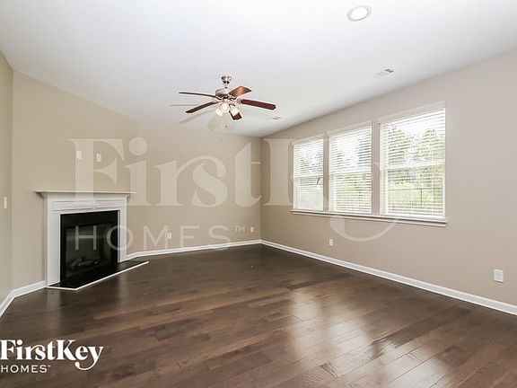 2nd image of 1251 Heartwood Ave