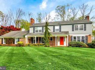 30 Devon Dr, Reading, PA 19606