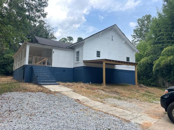 1477 Highway 16 W