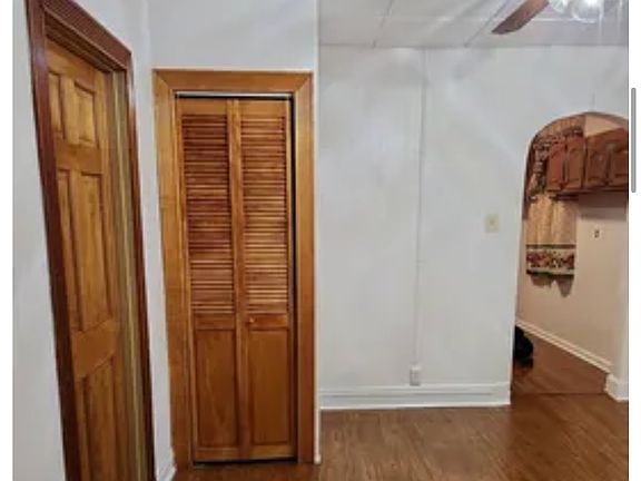 2nd image of 2415 W Arthington St #1