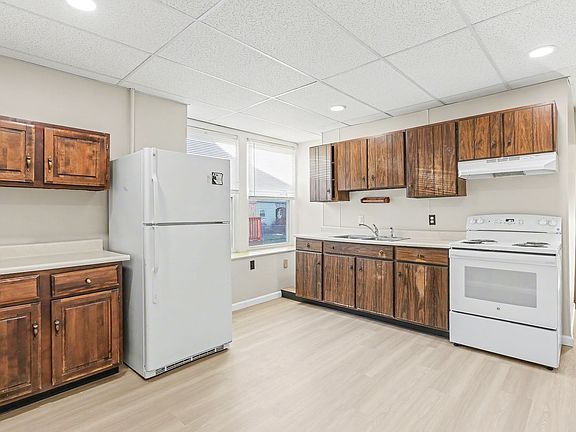 4th image of 419-421 6th St #421-1