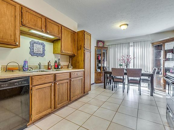 4th image of 34866 S Turtle Trl APT B