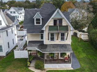 9 Grove Ave FLOOR 3, Westerly, RI 02891