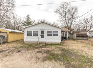 304 5th St, Fisk, MO 63940