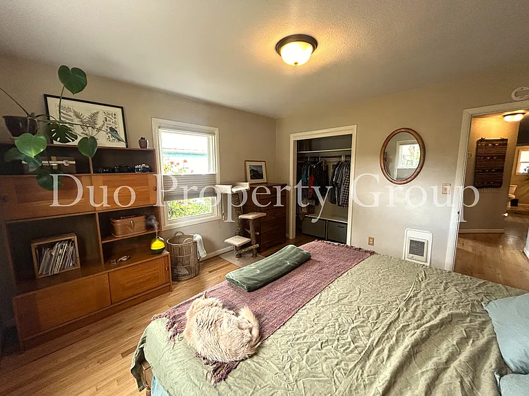 1390 M St — Photo 16