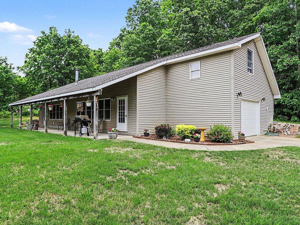 1st image of 21641 Pine Lake Rd