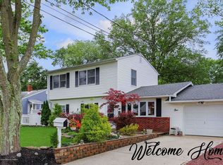 1 Lakewood Pl, Port Monmouth, NJ 07758