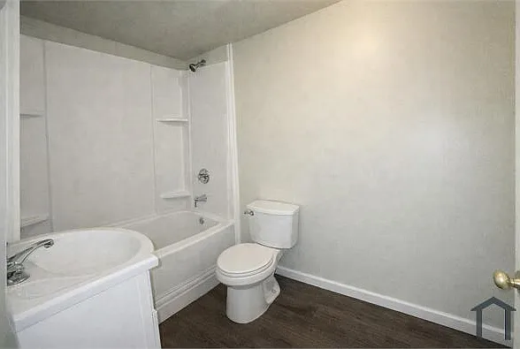 1235 Kappes St — Photo 6