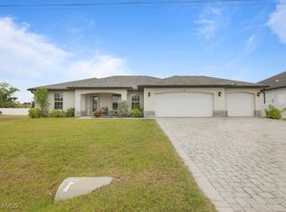 315 SW 31st Pl, Cape Coral, FL 33991