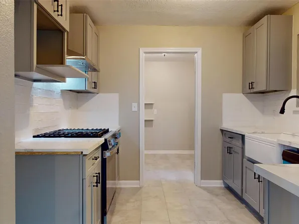 2235 Woodwind Way, League City, TX 77573