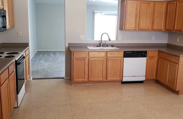 13223 W Desert Rock Dr — Photo 4