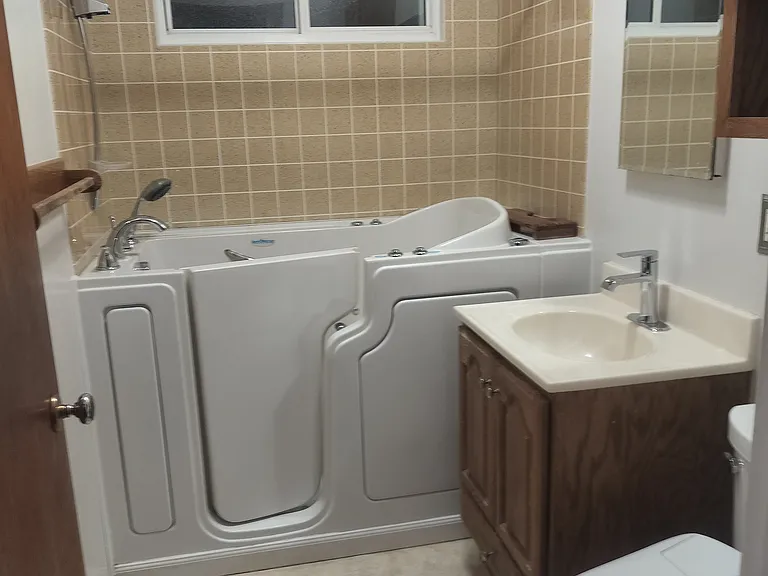 101 Kristen Ln — Photo 8