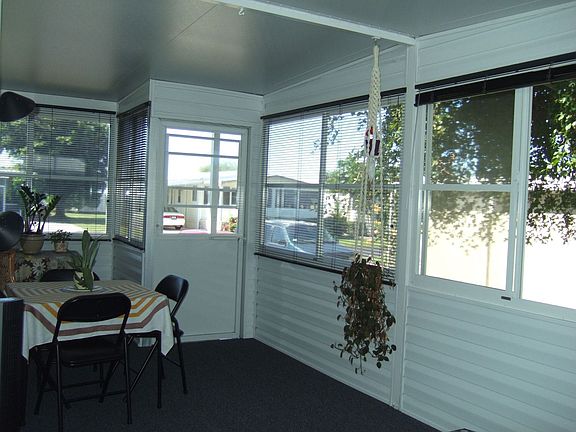 SCREENED PORCH