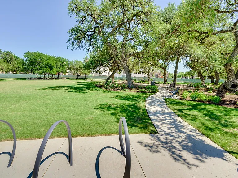 4325 Jackson Ave #2105 — Photo 40