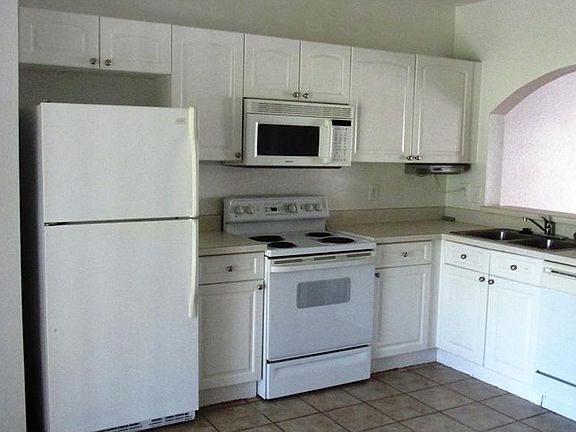 5th image of 4211 Plantation Cove Dr #43