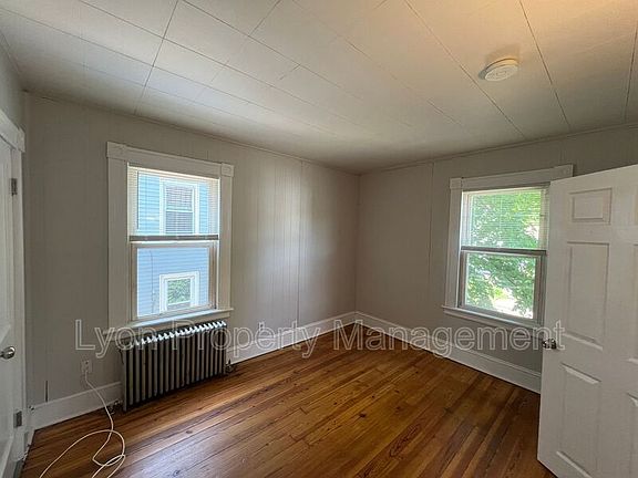 2nd image of 11 E Lawlor St Floor 2
