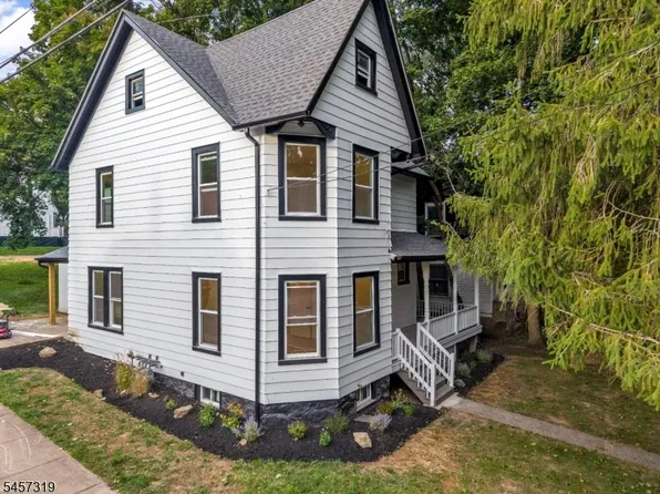 61 Church St, High Bridge Boro, NJ 08829