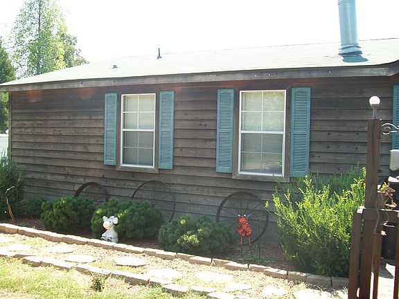 front of house walk and landscaping
