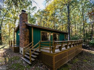 941 N Maple Rd, Mount Jackson, VA 22842