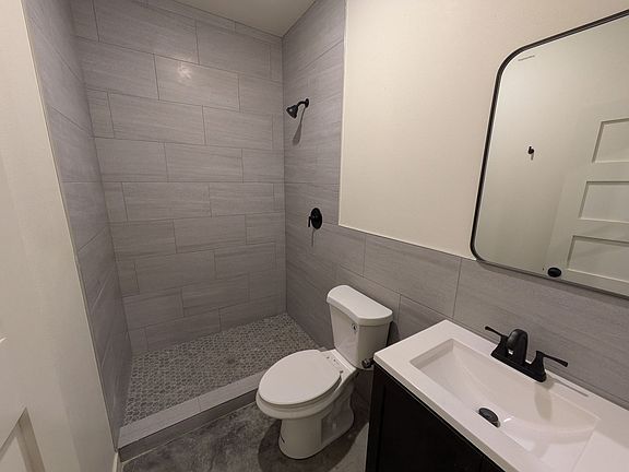 5th image of 221 E C St #4A