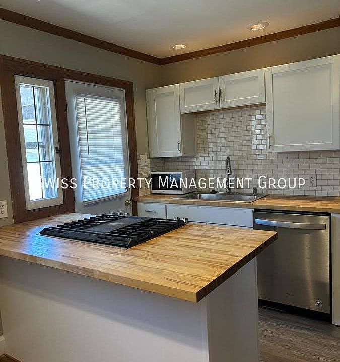 1st image of 1642 Glenn Ave