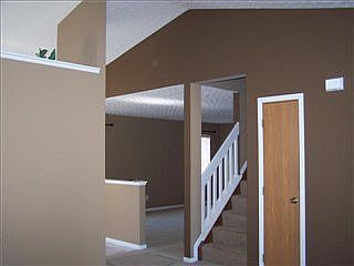 3rd image of 5969 Brookmont Dr