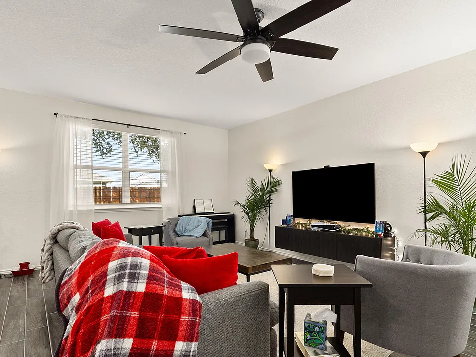 175 Honey Oak Ln