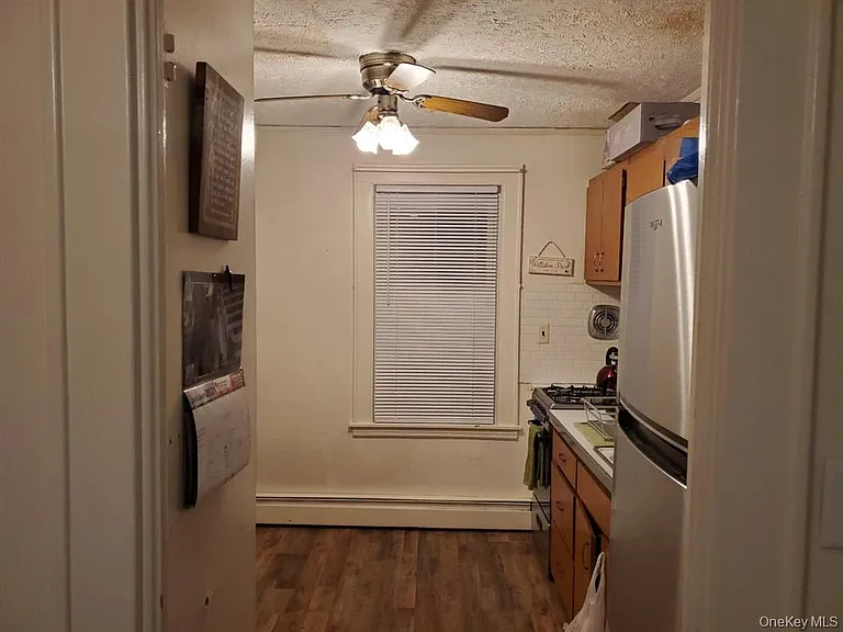 202 Park Ave — Photo 8