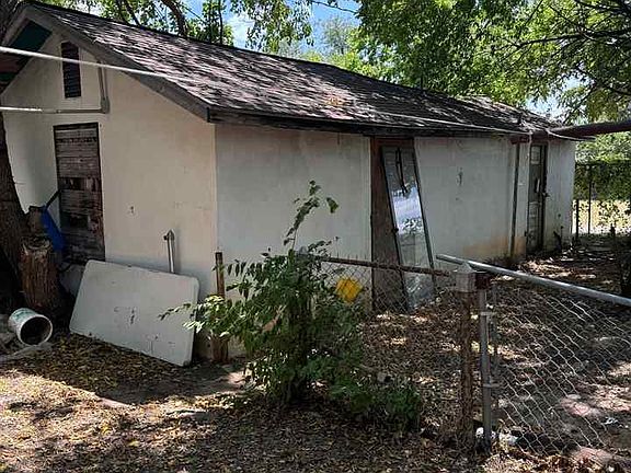 3rd image of 1314 NW Ferris Ave