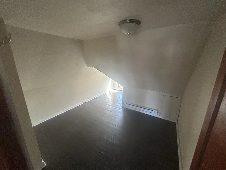 301 Duquesne Ave #2 — Photo 11