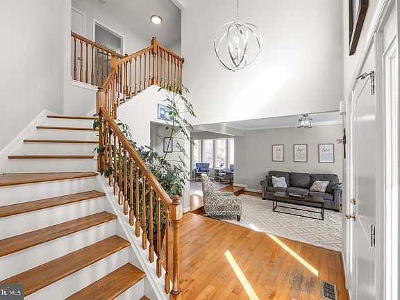 5th image of 4202 Sugar Pine Ct