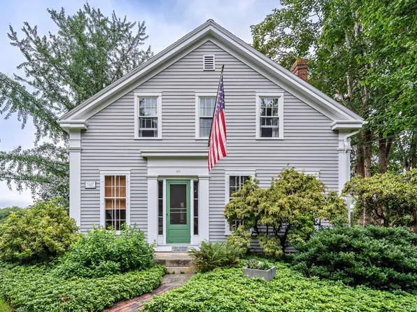 167 Bakerville Rd, Dartmouth, MA 02748