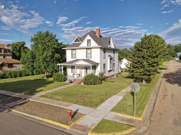 129 N Main St, Kensington, KS 66951